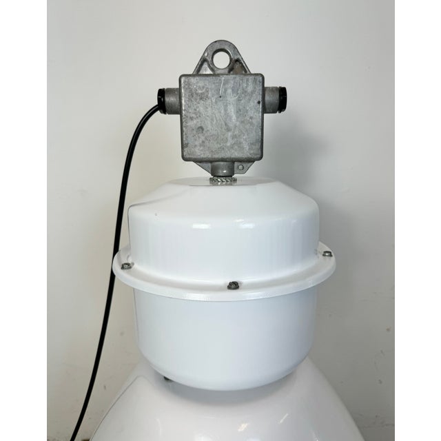 Large Industrial Factory Lamp in White Enamel from Elektrosvit, 1990s For Sale - Image 11 of 17