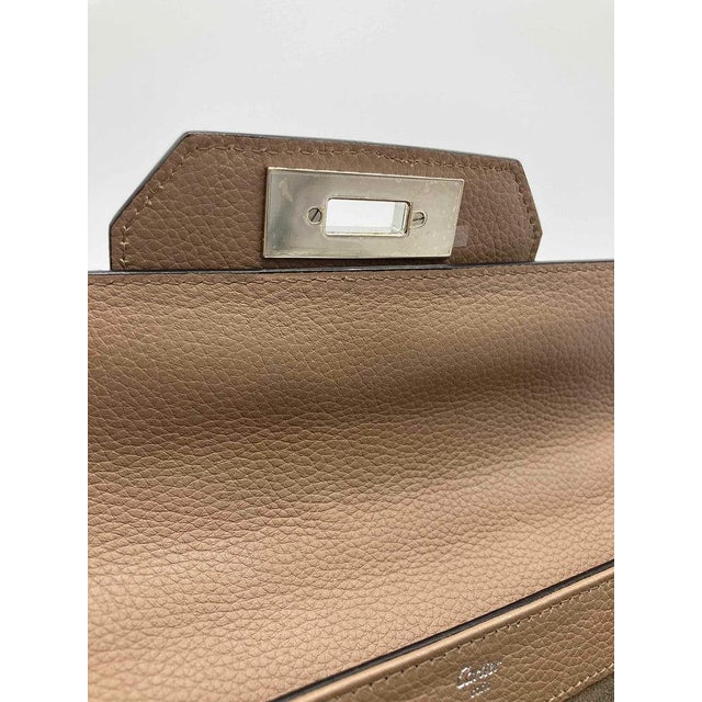 Late 20th Century Cartier Classic Beige Feminine Line Top Handle Bag For Sale - Image 9 of 11