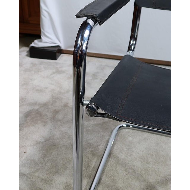 Chromed Metal Chair in Black Leather by Breuer, 1970 For Sale - Image 9 of 18