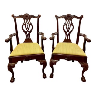 Vintage Hickory Chair Mount Vernon Collection Chippendale Style Mahogany Dining Chairs - Pair For Sale