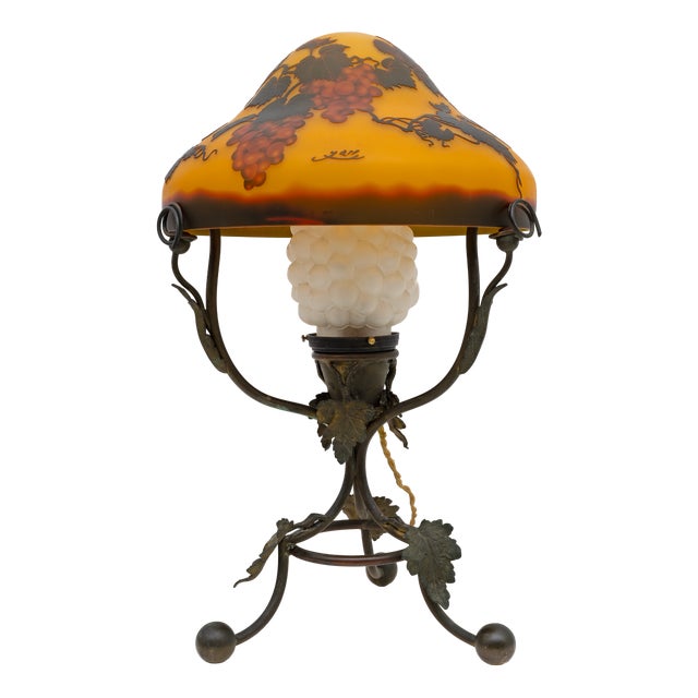 Art Nouveau Cameo Bulb Glass and Bronze Table Lamp from Emile Gallé, France, 1900s For Sale