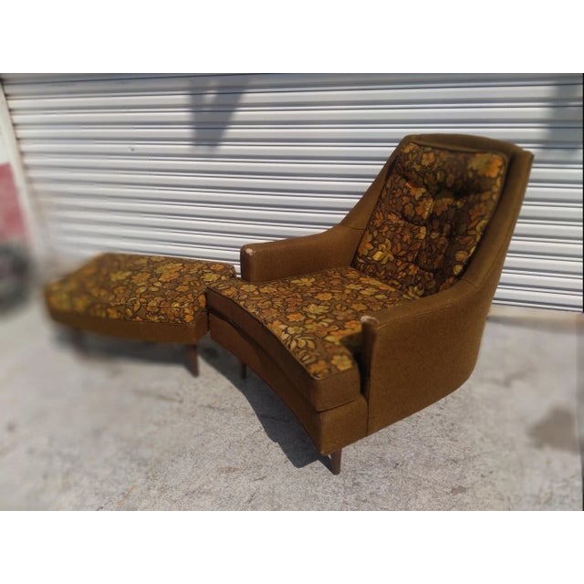 Adrian Pearsall Schnadig Adrian Pearsall Style Lounge Chair and Ottoman For Sale - Image 4 of 6