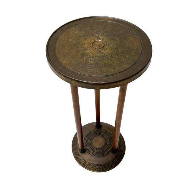 Vienna Secession Pedestal in Walnut and Patinated Brass, 1900s For Sale - Image 5 of 11