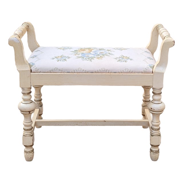 Vintage Chic Turned-Leg Cream Boho Bench For Sale