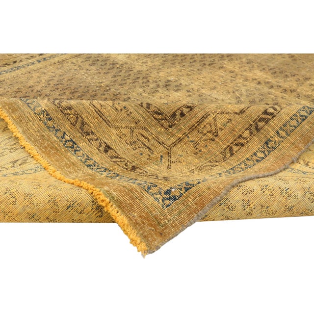 Vintage Middle Eastern Hand-Knotted Rug For Sale - Image 5 of 7