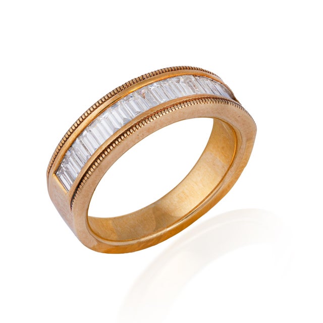 Metal Estate 0.75ct Diamond Ring in 18k Yellow Gold For Sale - Image 7 of 8
