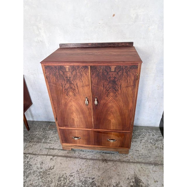 Wood Art Deco Figured Walnut and Oak Cabinet, 1930s For Sale - Image 7 of 11