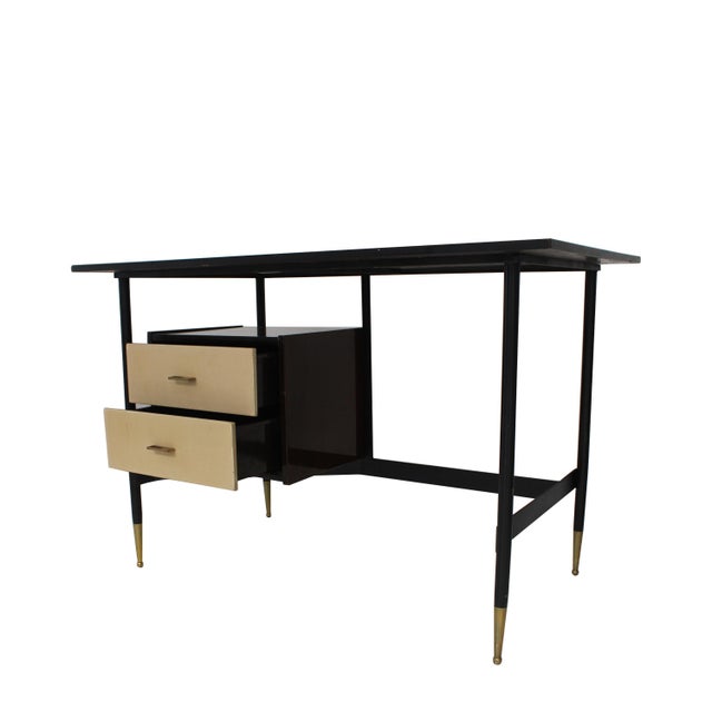 Mid-Century Rosewood Desk with White Lacquered Drawers, Italy, 1950s For Sale - Image 4 of 9