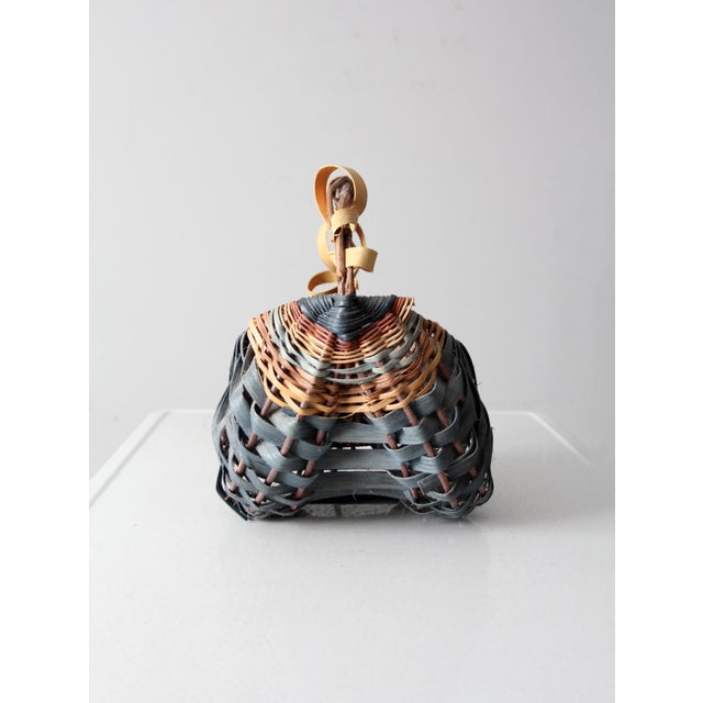 Vintage Handmade Buttocks Basket For Sale - Image 6 of 9