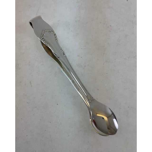 James Dixon & Sons 1980s Silver Plated Sugar Tongs, Chesterfield. For Sale - Image 4 of 12