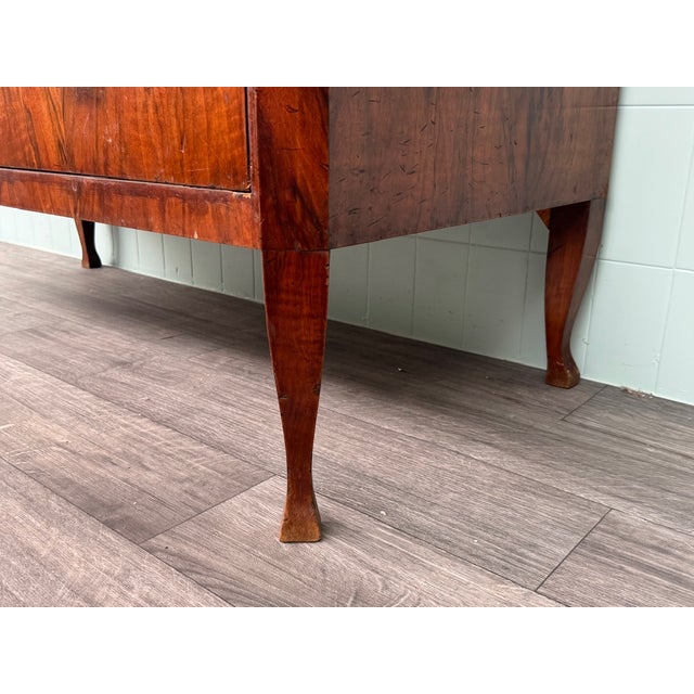 Brown Biedermeier Style Chest of Drawers in Walnut For Sale - Image 8 of 18