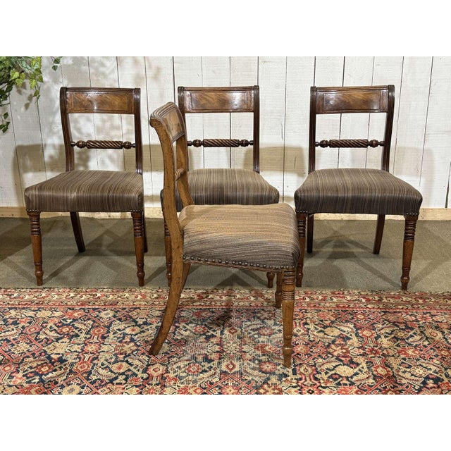 19th Century English Chairs and Armchairs Set in Mahogany, Set of 6 For Sale - Image 12 of 14