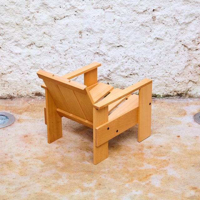 Child Wood Armchair Crate attributed to Rietveld attributed to Rietveld, 2005 For Sale - Image 6 of 18