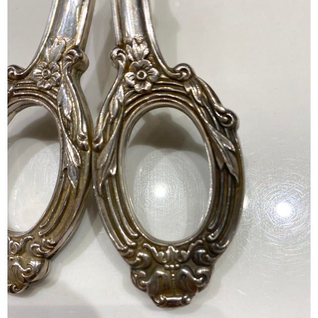 Mid 20th Century Mid 20th Century Beautiful Web Sterling Silver Handle Pastry Tongs, Rose Floral Ancestry Pattern For Sale - Image 5 of 8