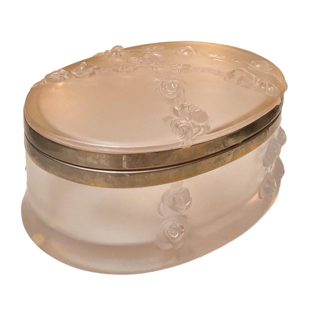 French Large Lalique French Crystal Vanity Box For Sale - Image 3 of 6