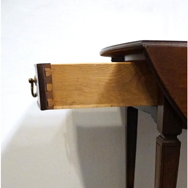 Wood Brandt Furniture Banded Mahogany Traditional Style 36" Drop Leaf Pembroke Accent End Table 78-906 For Sale - Image 7 of 18