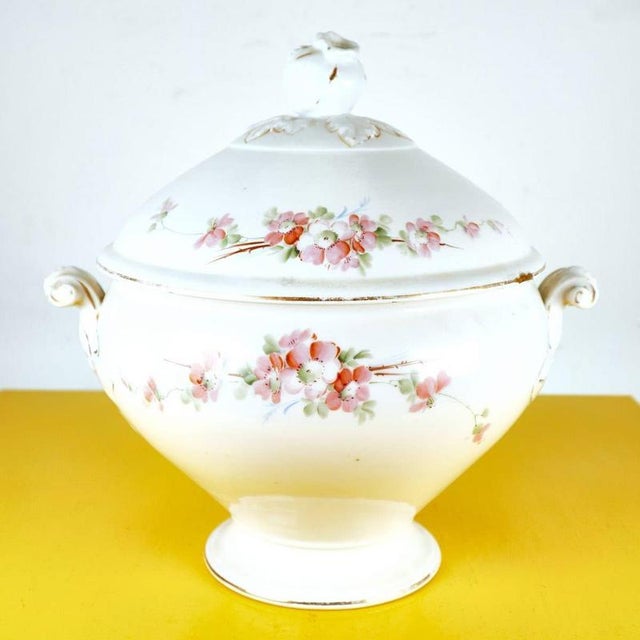 Soup Tureen with Floral Decorations from Ginori For Sale - Image 14 of 14