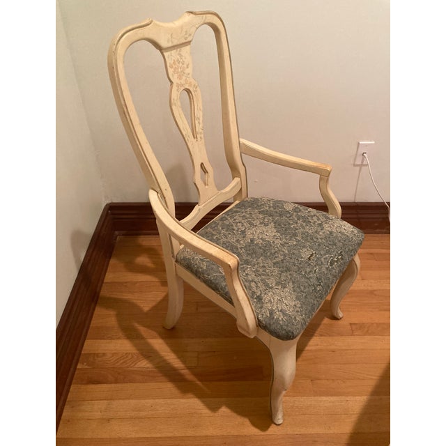 The dramatic height of the high-back profile gives this chair an undeniable sense of presence. Combined with the...