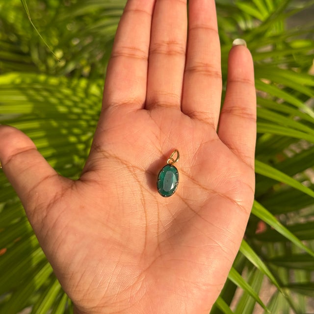 VRJewels Black Rhodium Crafted 3.81 Ct Emerald Pinion Bezel Pendant in 18k Gold For Sale - Image 14 of 17