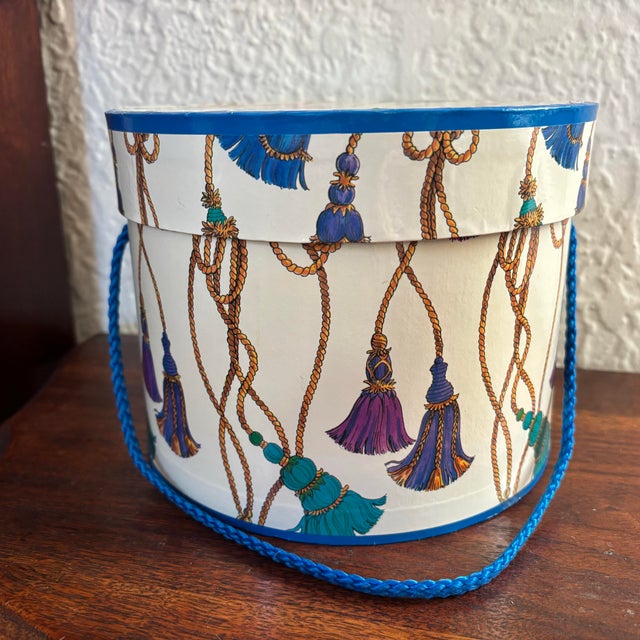 Hollywood Regency 1990s Hat Box With Tassel Motif For Sale - Image 3 of 10