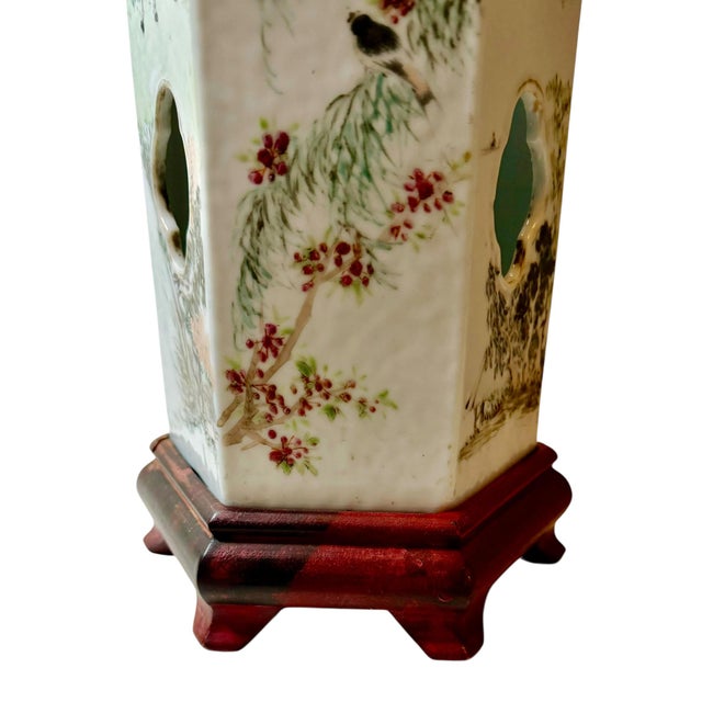 Cream 19th Century Chinese Hat Holder as a Lamp For Sale - Image 8 of 12
