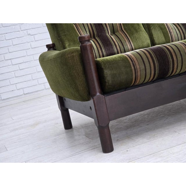 Mid-Century Modern Vintage Scandinavian Two-Seater Sofa in Green Furniture Velour and Beech, 1970s For Sale - Image 3 of 18