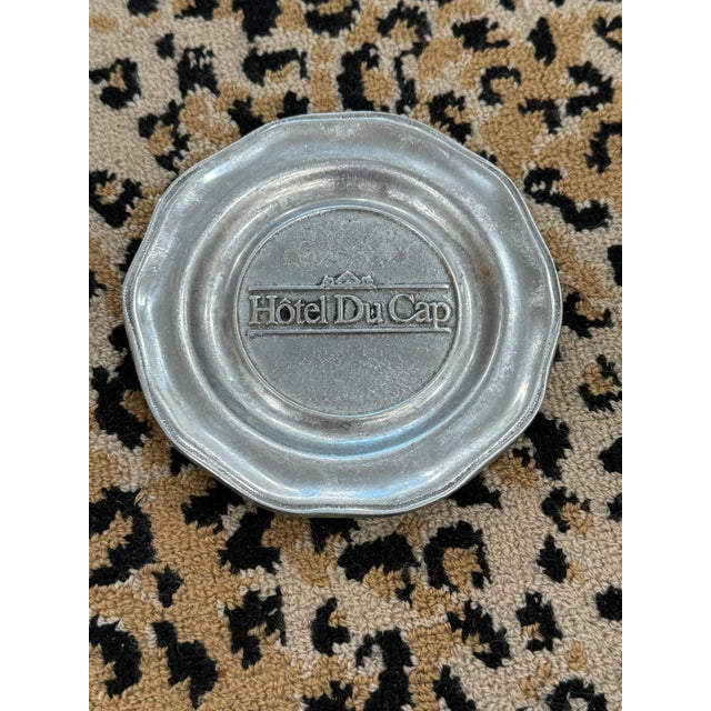 Vintage Hotel Du Cap Eden Roc Cap D’Antibes Silver Vide Poche For Sale In Miami - Image 6 of 7