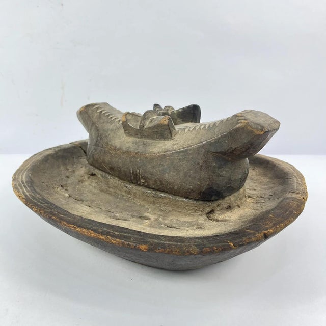 Early 20th Century Igbo Divination Bowl Nigeria MATTER COLLECTION For Sale - Image 4 of 11