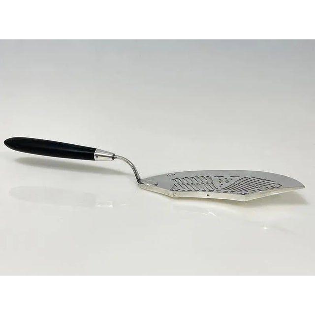 Dutch Silver Fish Server by Jacob Van Wijk, 1824 For Sale - Image 4 of 8