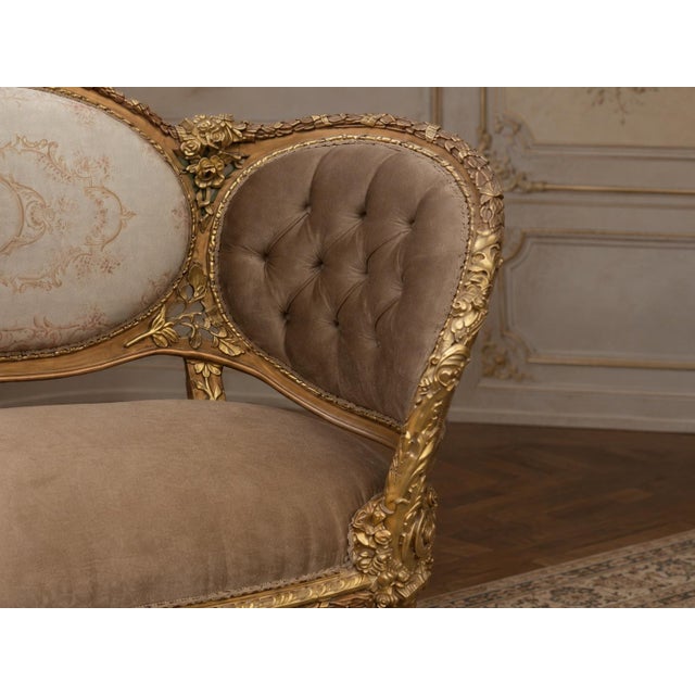 Wood 1900 French Louis XVI Gilt Beech Velvet Settee - 1 Pc For Sale - Image 7 of 11