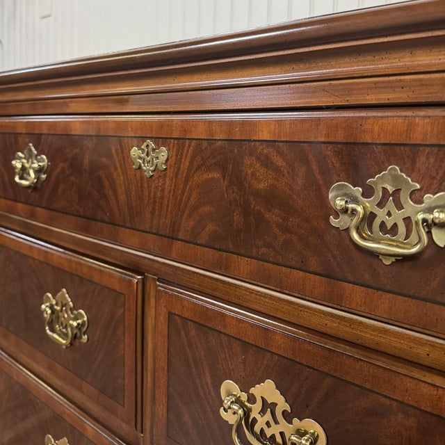 Vintage Drexel Heritage Chippendale Flame Mahogany Lowboy Dresser For Sale In Salt Lake City - Image 6 of 15