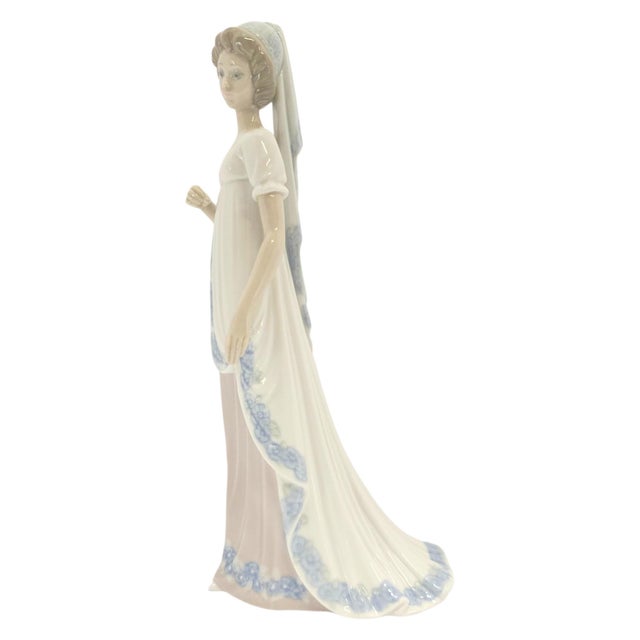 Figurative Lladro #5322 Viennese Lady Spanish Porcelain Figurine With Parasol 11" For Sale - Image 3 of 11