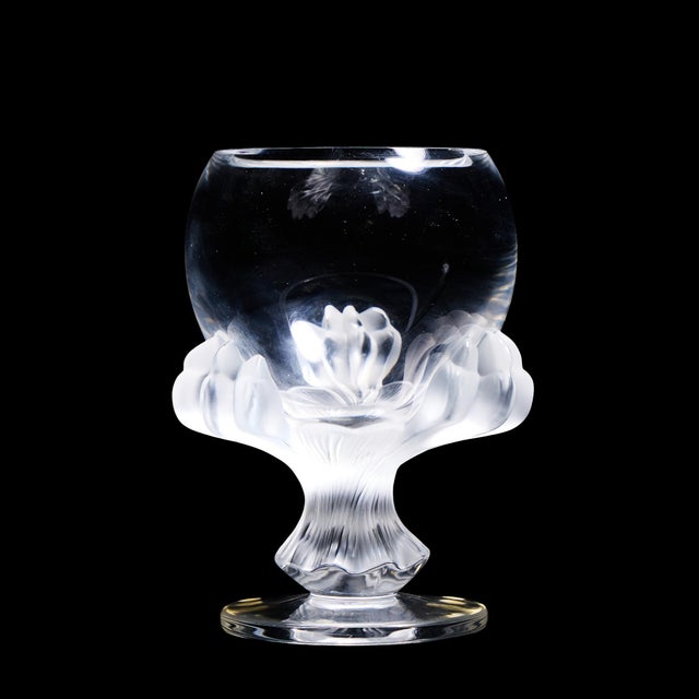 Lalique Crystal Bagheera Lion Paw Vase This vase measures: 6.25 wide x 6.25 deep x 8.5 inches high ABOUT PHOTOS: We take...