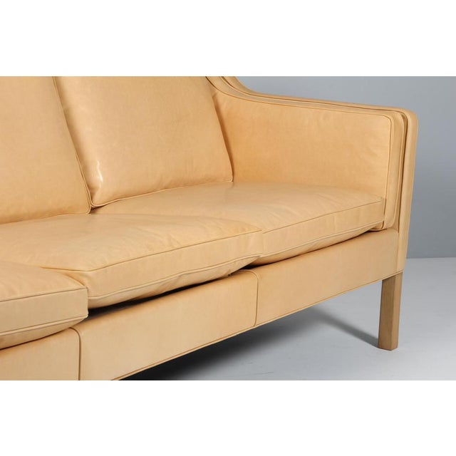 Animal Skin Model 2213 Sofa in Light Aniline Leather attributed to Børge Mogensen for Fredericia, 1960s For Sale - Image 7 of 9