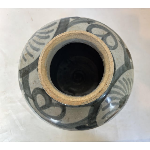 1990s Ming Style Blue and White Vase For Sale In Chicago - Image 6 of 10