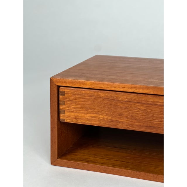 Mid-Century Modern No. 127 Wall Console in Teak by Kai Kristiansen for Aksel Kjersgaard, 1960s For Sale - Image 3 of 17