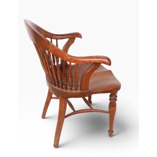 Stylish Turn of the Century Oak Office Chair For Sale In New York - Image 6 of 10