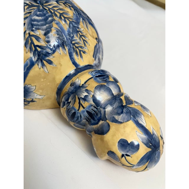 French Provincial Vintage Yellow & Blue Ceramic Hanging Wall Shelves – Pair For Sale - Image 3 of 9