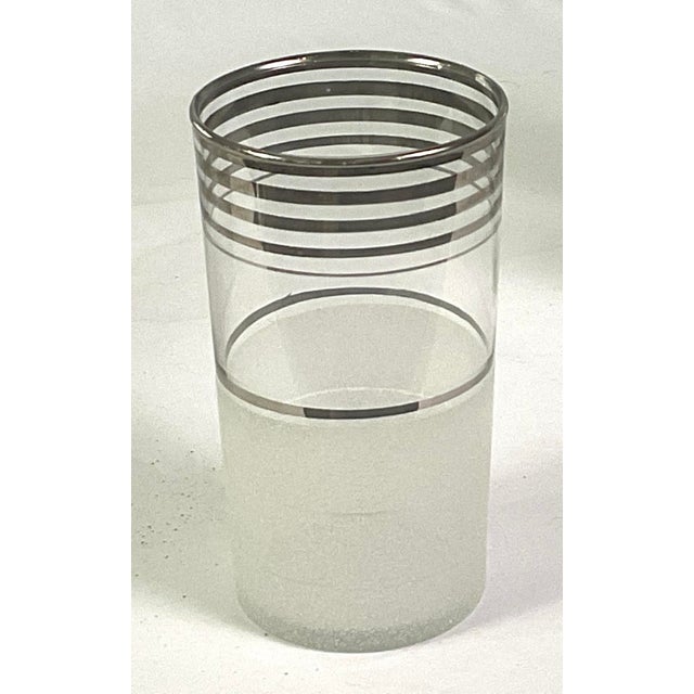Art Deco 1960s Macbeth-Evans Glass Co,-Mid-Century Art Deco, Silver Banded, Textured and Frosted Ice Bucket and Assorted Glasses – 12 Pieces in All For Sale - Image 3 of 6