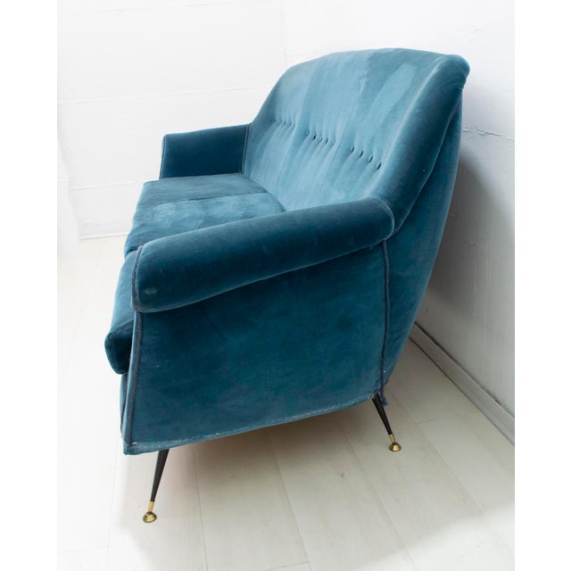Mid-Century Modern Italian Sofa by Gigi Radice for Minotti, 1950s For Sale - Image 9 of 12