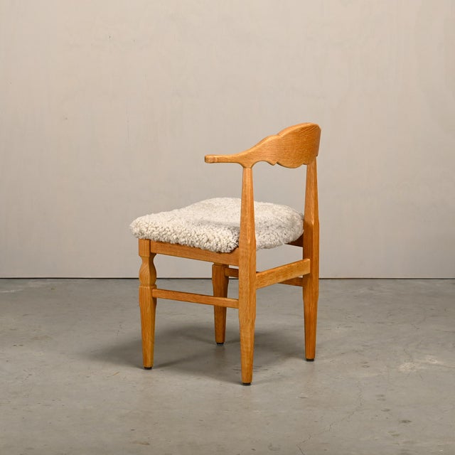 Wood Brutalist Dining Chairs in Oak and Sheepskin from Henning Kjærnulf, Denmark, 1960s, Set of 8 For Sale - Image 7 of 18