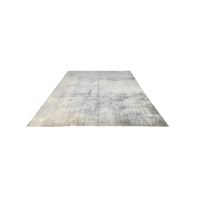 Exact Size: 9'9" x 13'0" Color: Gray Age: Old Materials: Wool Construction: Hand Knotted