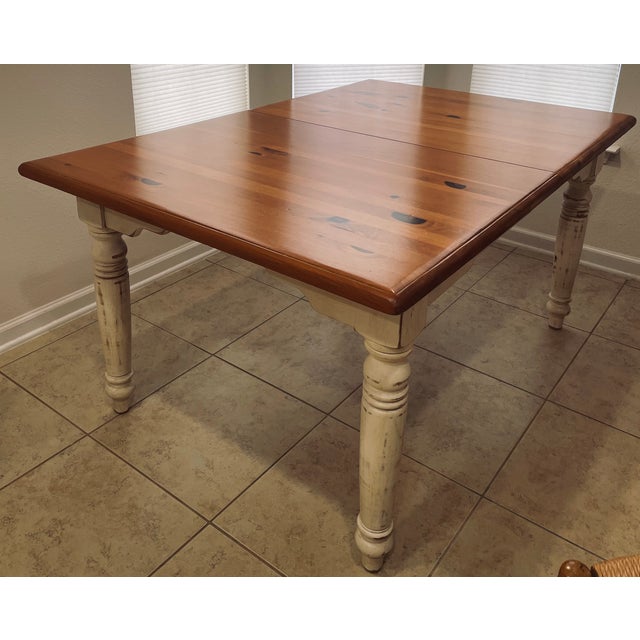 1980s Habersham Plantation English Country Dining Table and Six Chairs