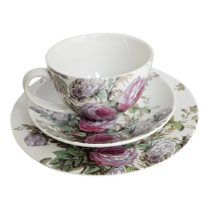 Victoria and Albert Tea Cup, Saucer and Desert Dish Set
