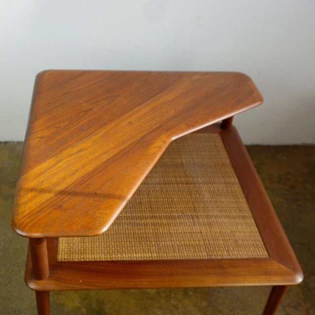 Scandinavian Modern Minerva Side Table in Teak attributed to Peter Hvidt for Soborg Mobler, 1960s For Sale - Image 3 of 12