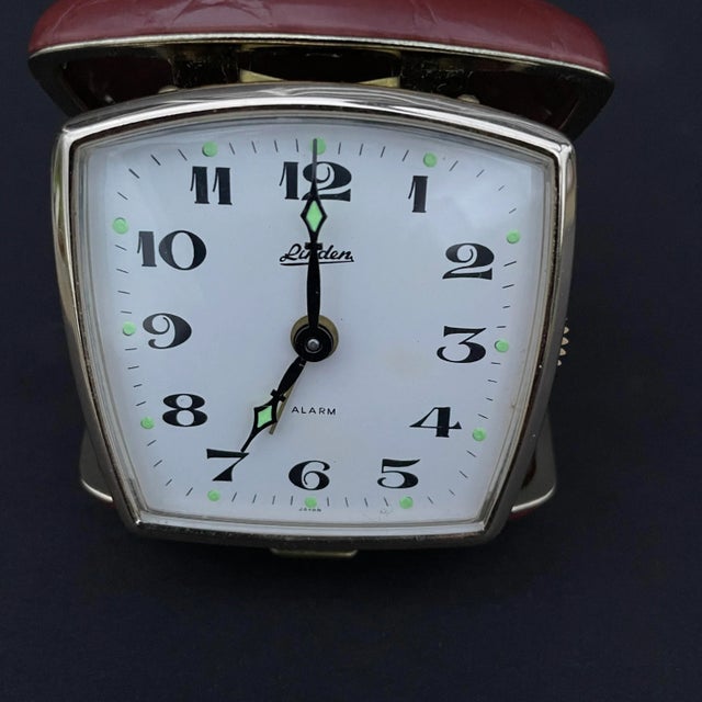 Vintage Linden Travel Alarm Clock in Leather Case For Sale In Columbia, SC - Image 6 of 9