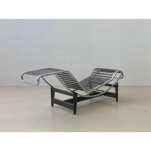 LC4 Chaise Longue with Ponyfell Le Corbusier, Pierre Jeanneret and Charlotte Perriand by Pierre Jeanneret for Cassina, 1960s For Sale - Image 14 of 18