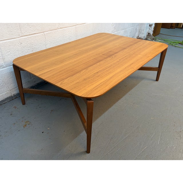 Modern Sculptural Modern Coffee Table by Calligaris of Italy For Sale - Image 3 of 13