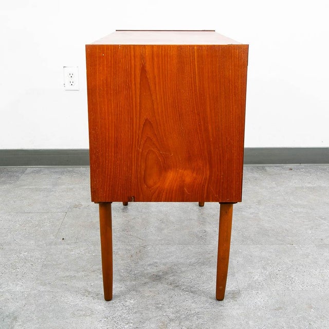 Mid Century Danish Modern End Table Side Entryway Teak 3 Drawers Wood Cabinet For Sale - Image 4 of 12