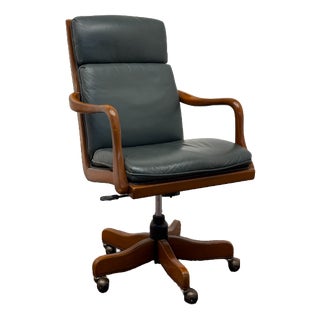 Classic English Exclusive Office Chair from Heldense For Sale